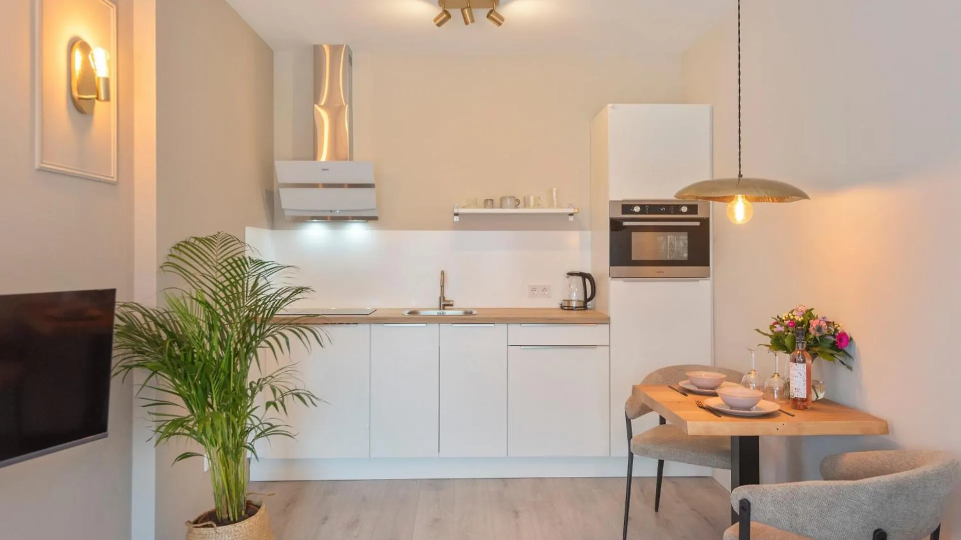 Kings Square Daire Zandvoort 0*,  Hollanda